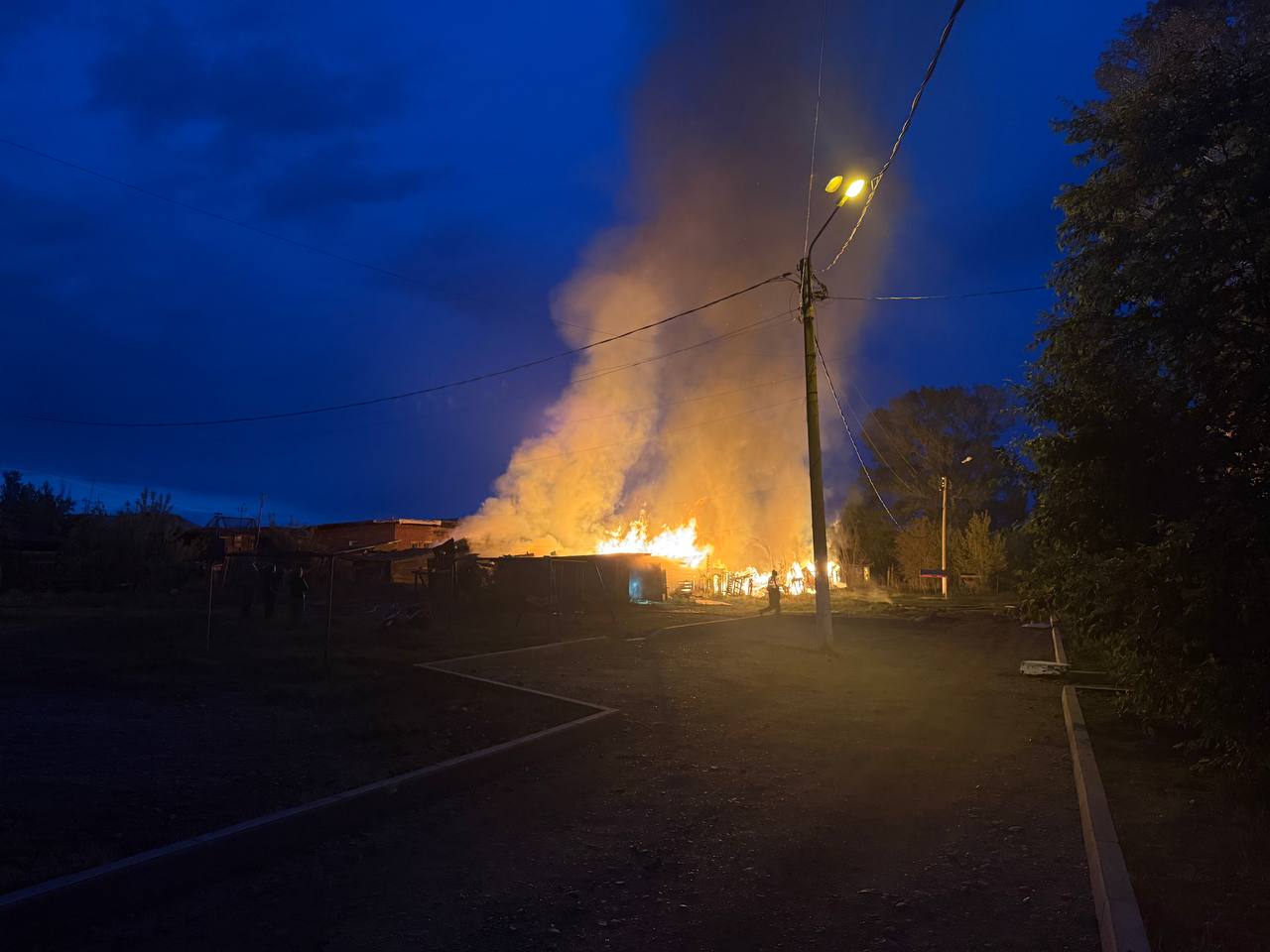 НОЧНОЙ ПОЖАР